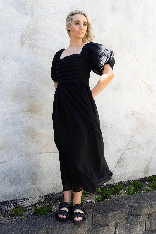 Bluff Midi Dress Black Elegant Sleeveless Midi Dress