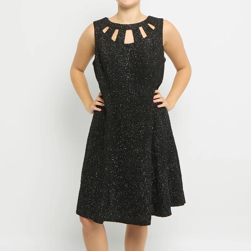 Scoop Neck Sparkly Midi Dress - UK 14 Chic Off-Shoulder Midi Dress