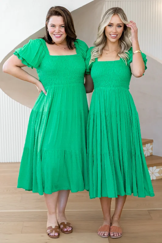 Shiloh Shirred Midi Dress Emerald Green Dobby Trendy Boho Midi Dress