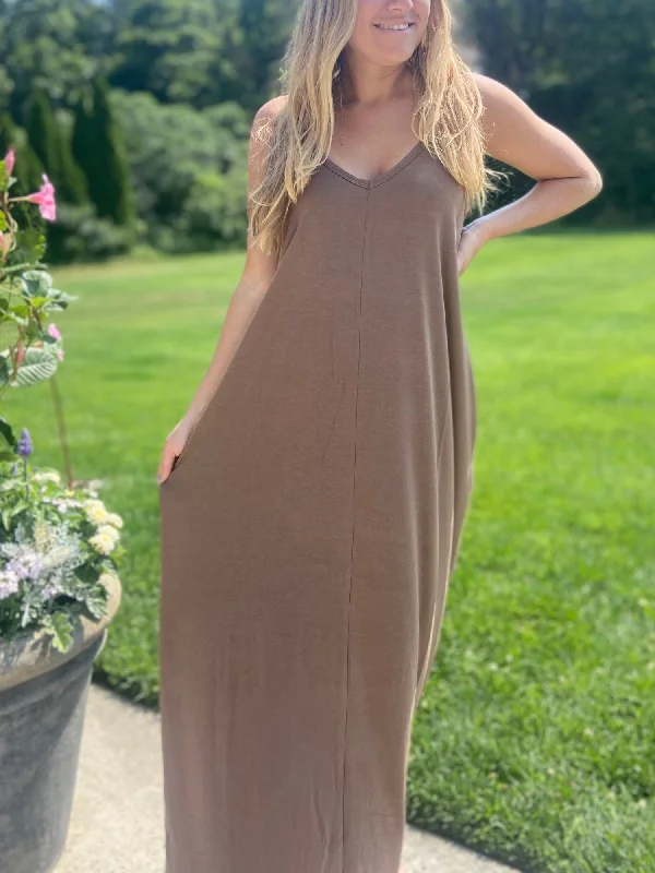 Mocha Maxi Dress with Pockets Curvy no Cozy Cold-Shoulder Maxi Dress