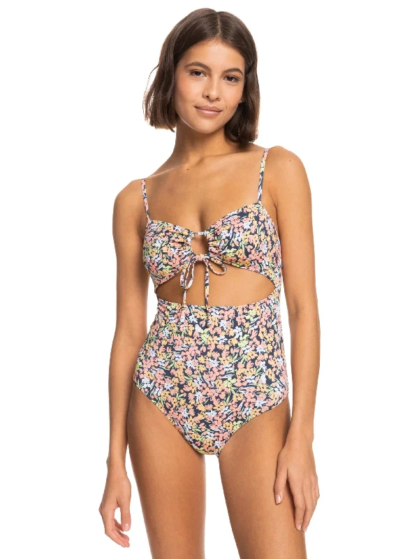 Womens Printed Beach Classics One-Piece Swimsuit Playful Pattern Swimsuit