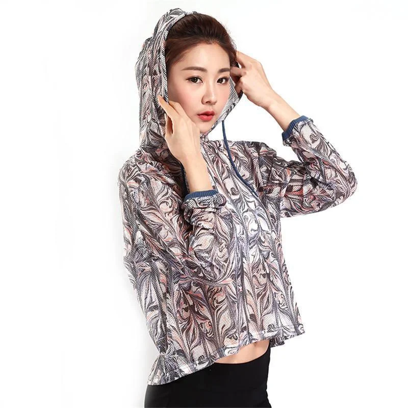 Fashionable Breathable Yoga Jacket Front Pockets Side Pockets Patch Pockets